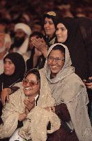 Delegates listen to Karzai speech at loya jirga